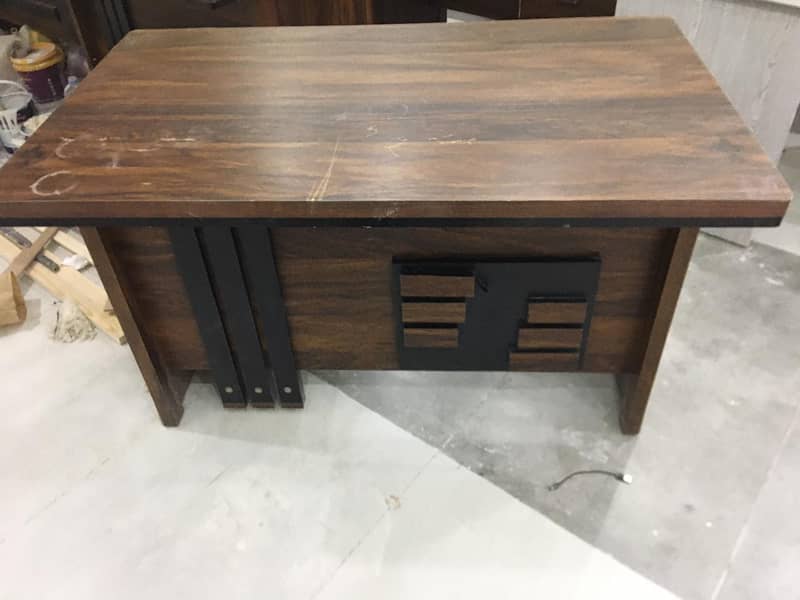 OFFICE TABLE 2