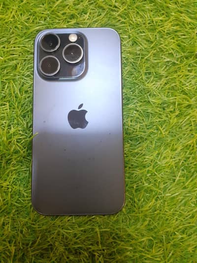 15 Pro max titanium blue