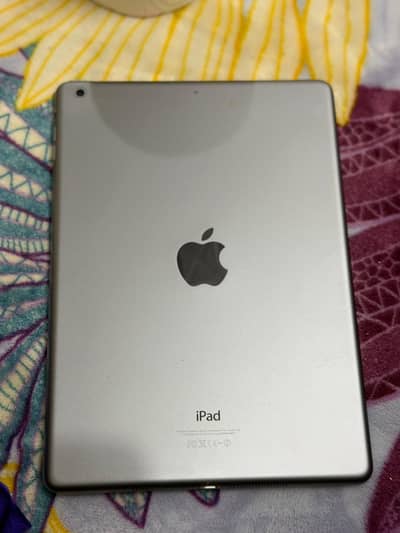 iPad Air first generation 64 GB excellent condition.