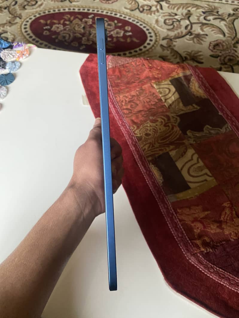 Ipad 11th generation 4