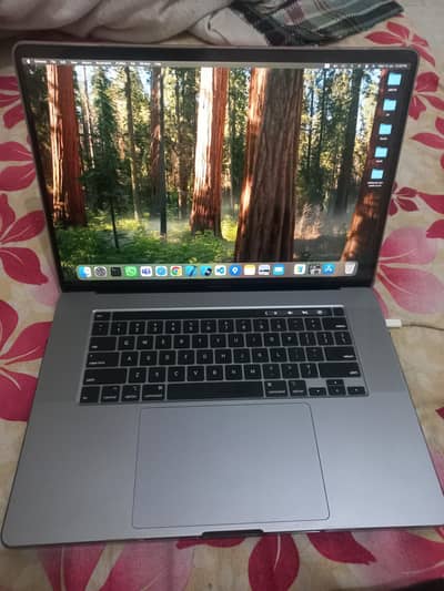 Apple Macbook 2019
