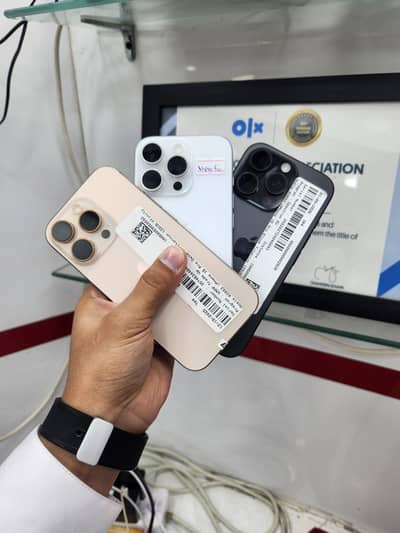 APPLE IPHONE 16PRO 128GB FACTORY UNLOCK 10/10 CONDITION