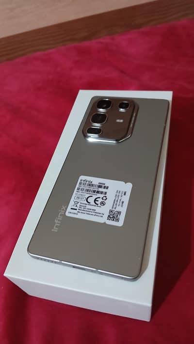 1 hafta huwa hain liya hain bilkul naya