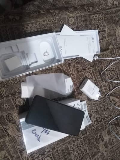 vivo y04 4 ram 64 mamery Whatsapp 03284860144