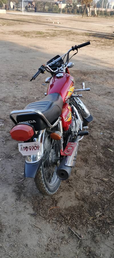 125 honda 21/22 model lush condition