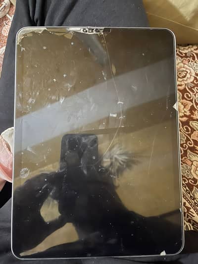 Ipad pro M2 for sale Exchange only With 14 pro max