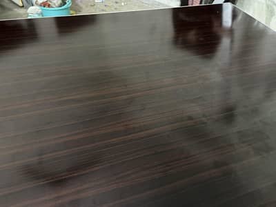 Dining table for sale