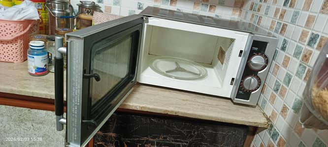 Dawlance Microwave oven  DW-MD6 20 liter capacity