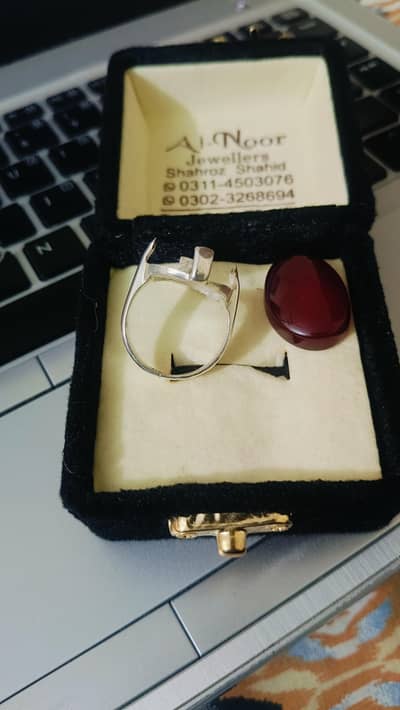 Chandi Ring with Akeek Stone