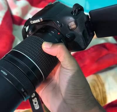 Canon 60D Dslr Camera