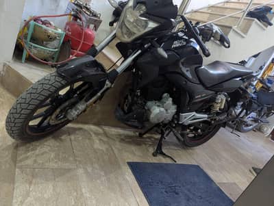 Road prince 150 Karachi reg 03112105043