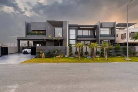 2 Kanal Modern Bungalow Prime Location Near To Park And Commercial JALAL SONS