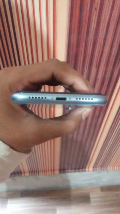 iphone xr PTA APPROVED USED