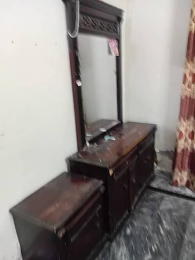 bed with 2 side tables including dressing table