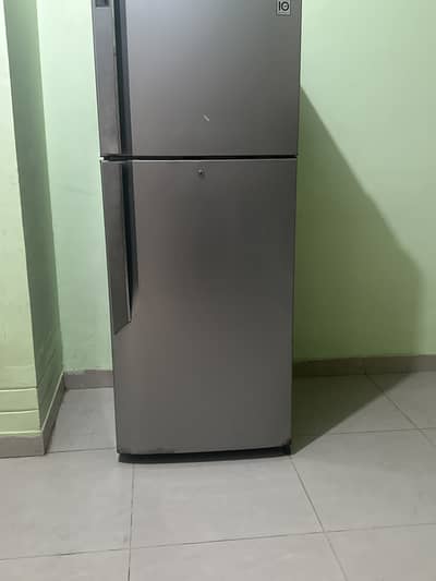 Lg refrigerator