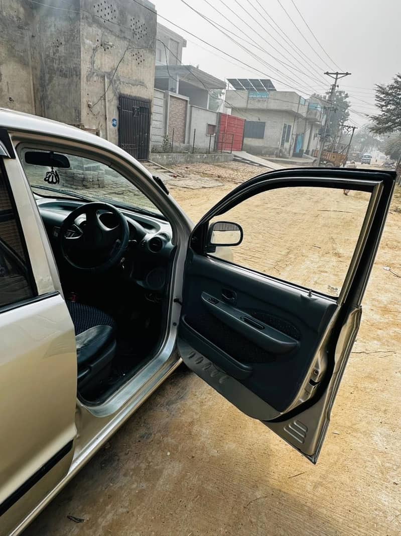 Santro 2007 power window&string 6