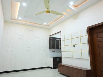 5 Marla House Available For Sale