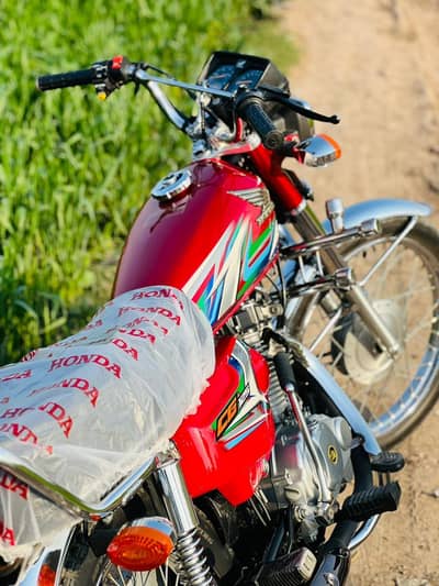 Honda 125 Antique Piece 