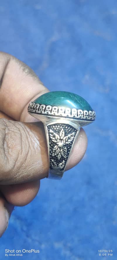 chandi husseni feroza