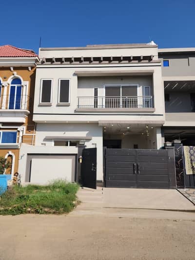 5 Marla Upper Portion Available For Rent A Block