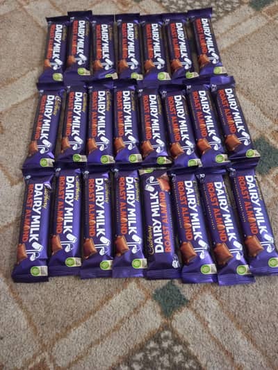 Cadbury Dairy Milk Roast Almond