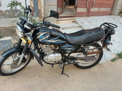 Suzuki GS 150 (Special Edition)