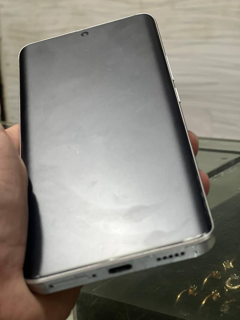 redmi note 13 pro plus 2