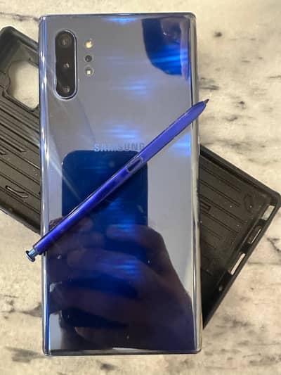 note 10 plus 5g 12/256. condition 9/10