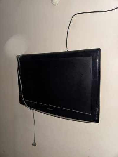 Samsung LCD TV - Non-working
