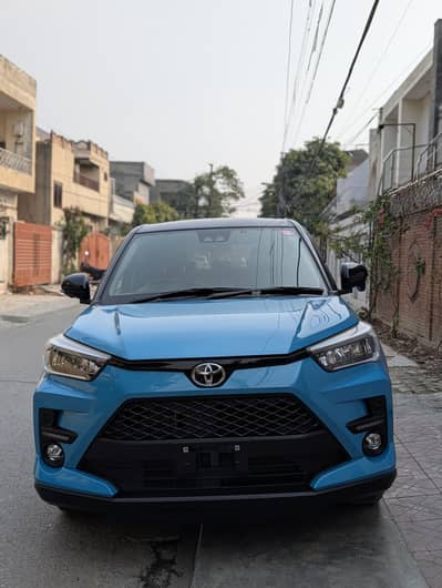 Toyota raize z package