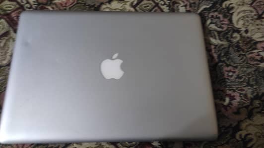 Macbook pro 2009 for sale 160gb