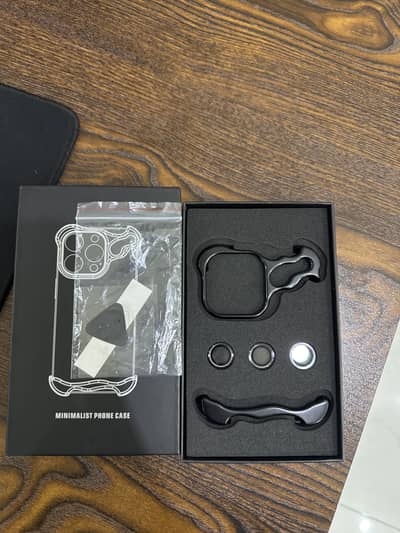 Iphone 15 pro max arc style case