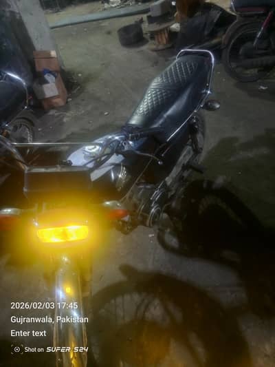 Honda 125 bike dholne wali ha all ok hai  only serious log rabta Karen