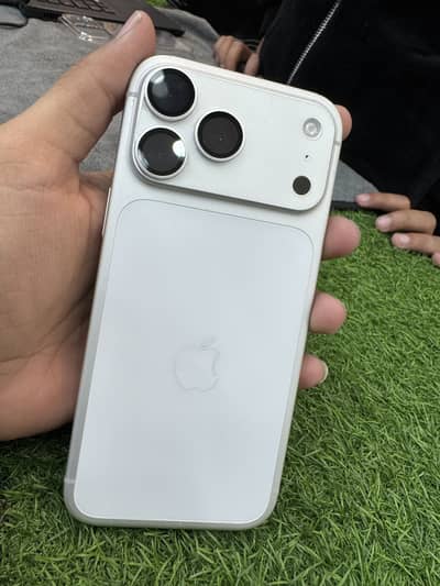 17pro max silver 512