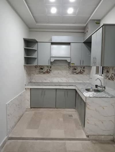 2 Bed Flat Availabile for rent