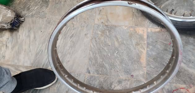 frunt back rim frunt rim with tyer and tube. cg 125