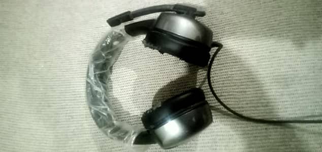 over the ear Headphones high quality lighting