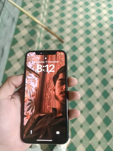 iPhone XS urgent sale