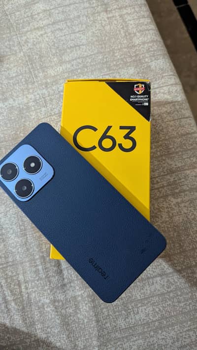 Realme C63 6 GB 128 GB With Box