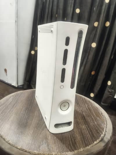 xbox 360 with wireless controller without hard drive