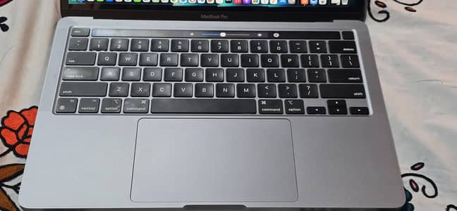 Macbook Pro M1 2020 8/256 touchbar