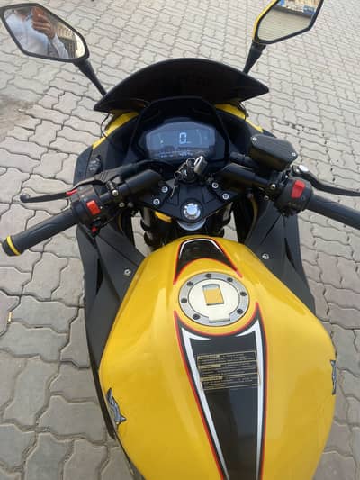 Kawasaki Heavy Bikes 250 cc