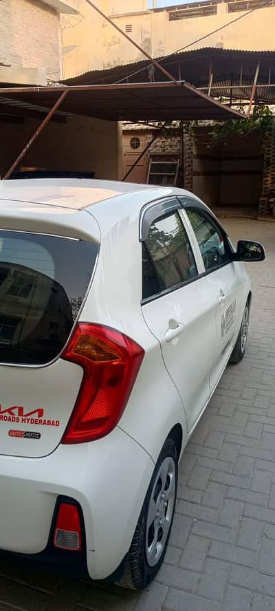 kia picanto 22 model