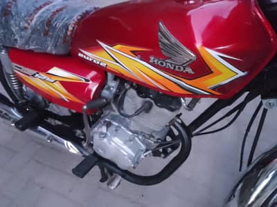 Honda 125 Hyderabad number 21 model