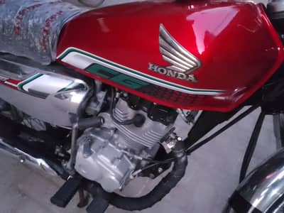 Honda 125 Hyderabad number 22 model