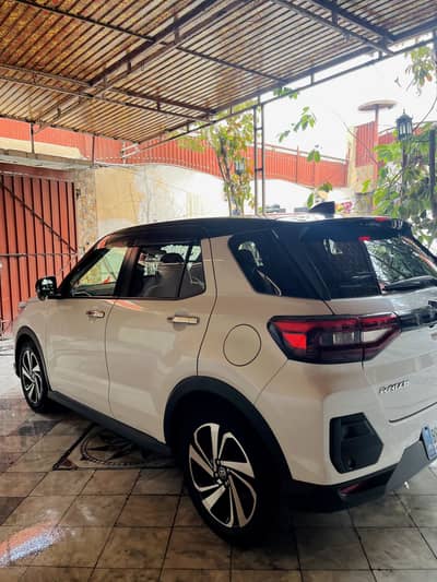 Toyota raize 2020/2025