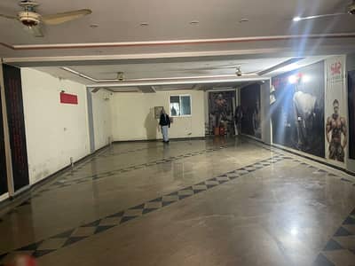 1 Kanal Commercial Hall for Rent Prime Location Raiwind Road, Nawab Town