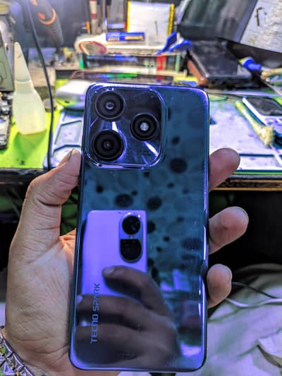 Tecno 10 C 4+4 Ram 128 GB