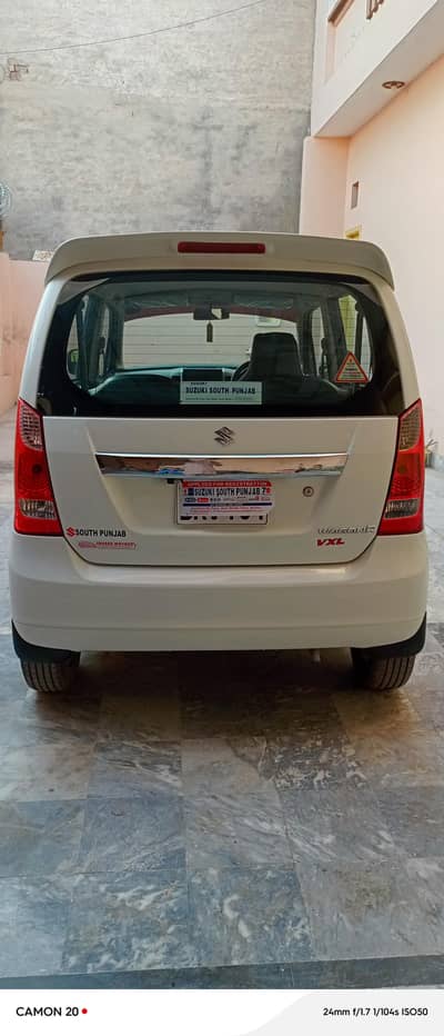 WagonR Antique Piece VXL