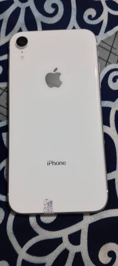 Urgent sale karna h I phone xr 64 gb battery health 80